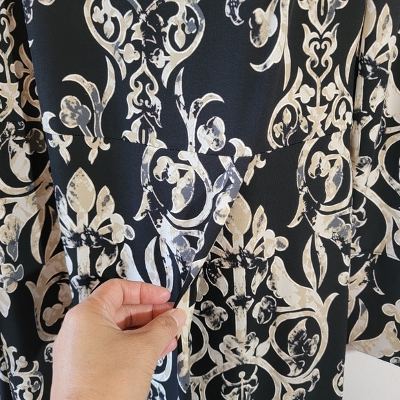 NWT Joseph Ribkoff Black Cream Tie Knot Faux Wrap Sheath Dress Sz 6 Stretchy - Picture 5 of 12